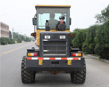 河北無塵清掃機告訴你它的伸縮及升降機構(gòu)